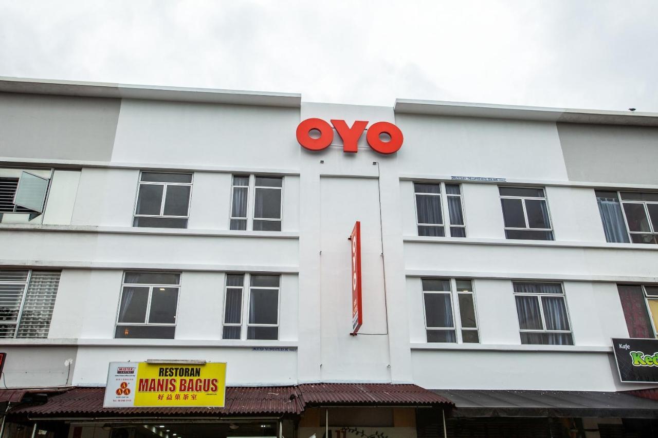 Oyo 89631 988 Hotel Johor Bahru Exterior photo