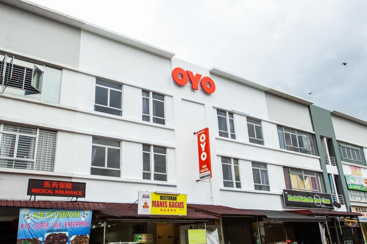 Oyo 89631 988 Hotel Johor Bahru Exterior photo